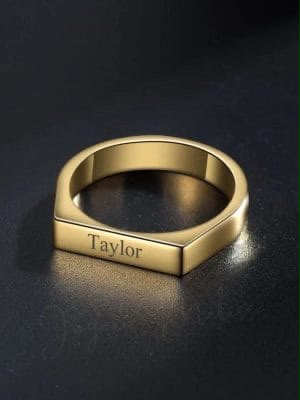 CUSTOMIZED NAME RING